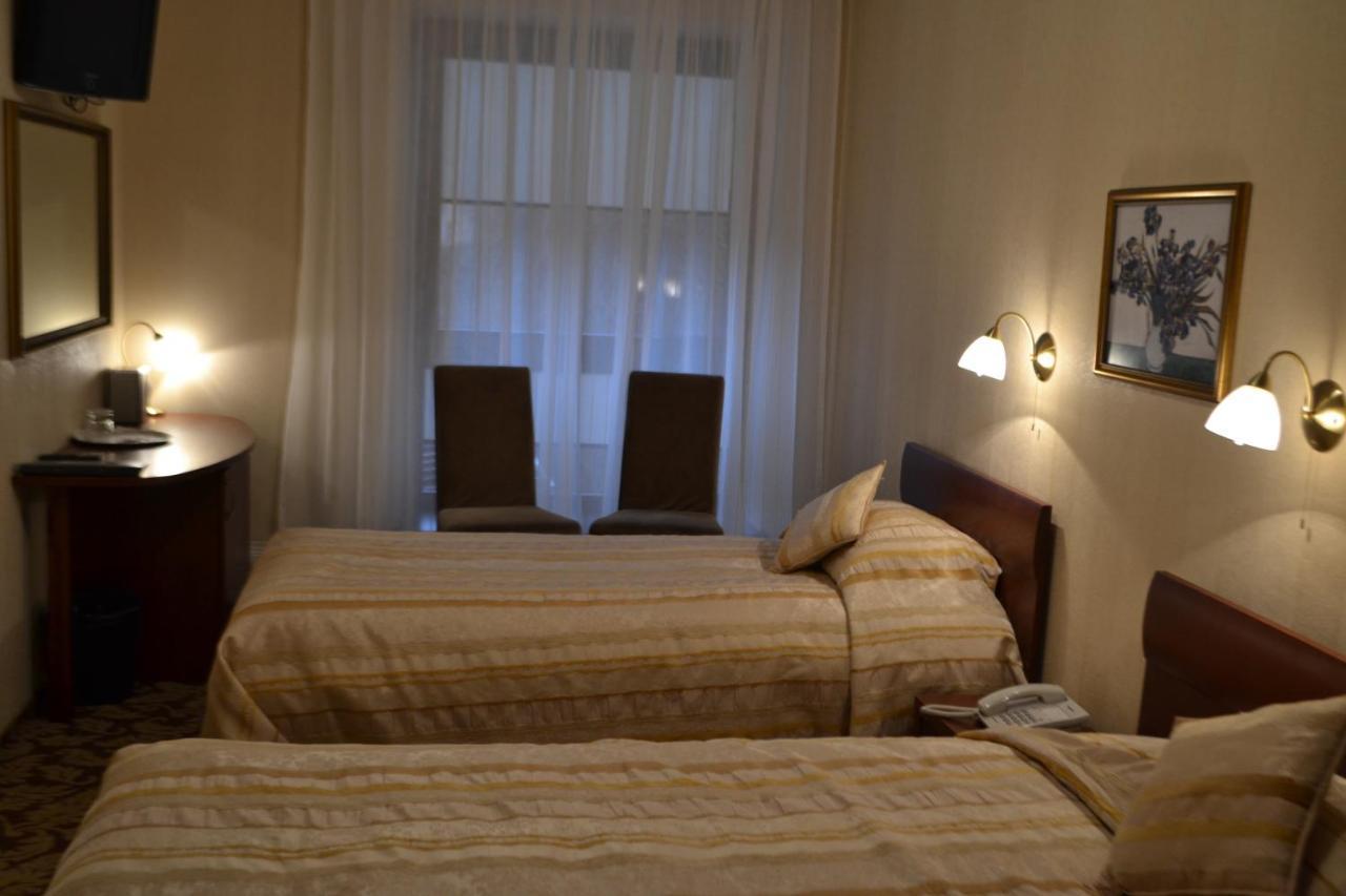 Gilija Hotel Silute Exterior photo