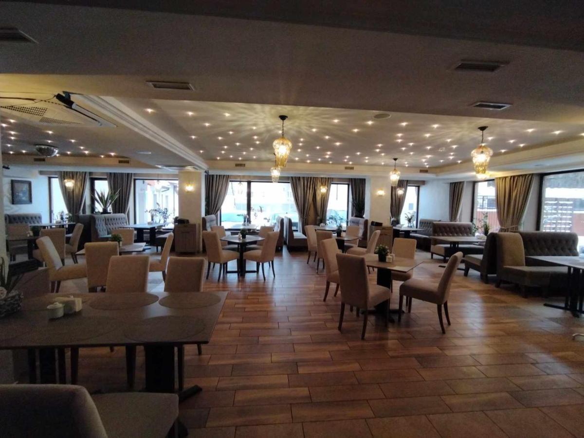 Gilija Hotel Silute Exterior photo