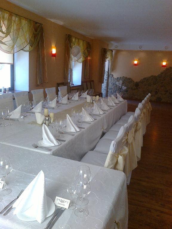Gilija Hotel Silute Exterior photo